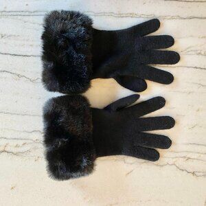 Christian Siriano100% Cashmere gloves with faux fur cuffs